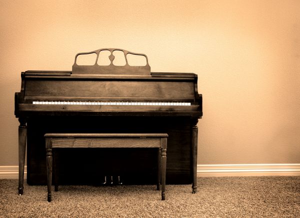 Piano Disposal Service in Deland